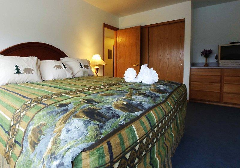 Frontier Suites Hotel In Juneau Buitenkant foto