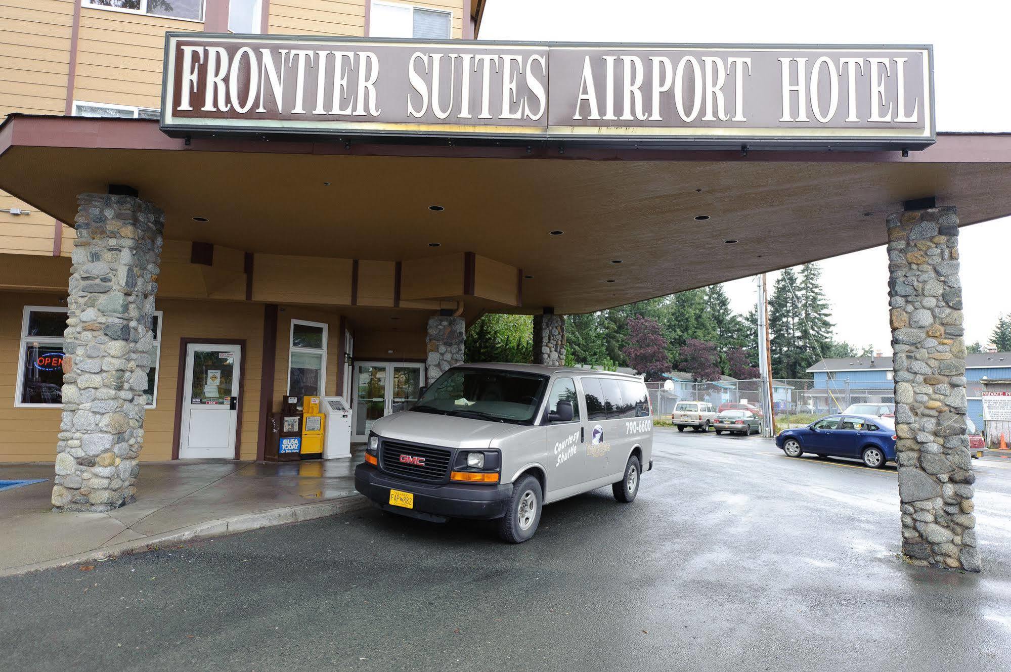 Frontier Suites Hotel In Juneau Buitenkant foto