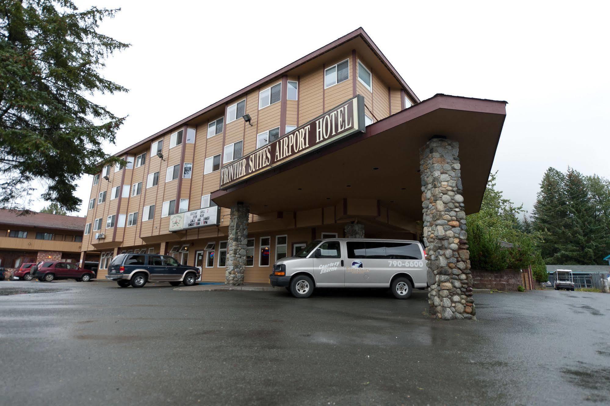 Frontier Suites Hotel In Juneau Buitenkant foto